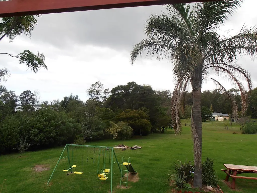Top Of The Lake Holiday Units Merimbula Aparthotel